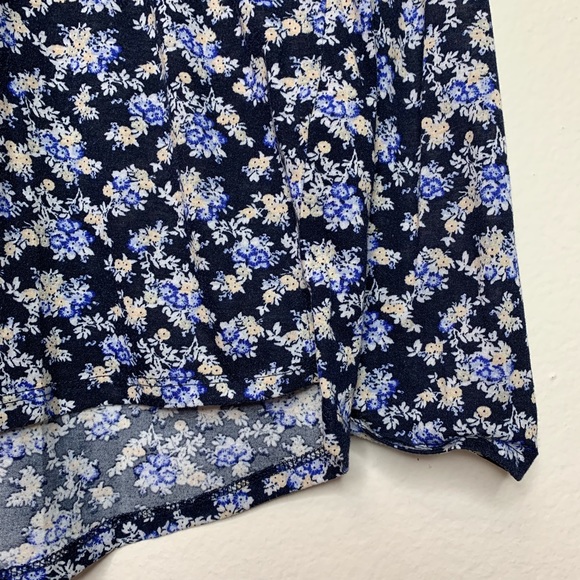 H&M Floral Long Sleeves Top - Picture 5 of 7